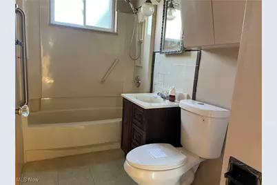 2939 Joseph Place NW, Canton, OH 44708 - Photo 9