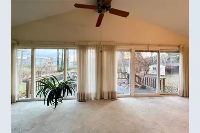 7648 Poplar Lane, Mentor, OH 44060 - Photo 9