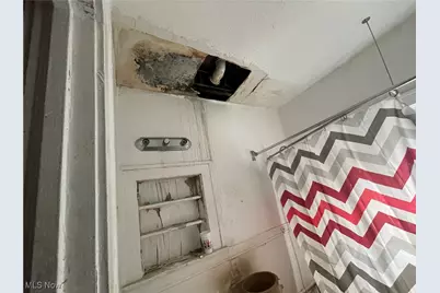 12313 Rexford Avenue, Loveland, OH 44105 - Photo 37