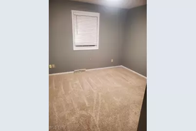 4015 Pelham Street NE, Canton, OH 44714 - Photo 25