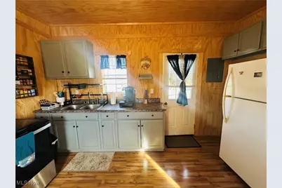 102 Cadiz Avenue, Cadiz, OH 43907 - Photo 3