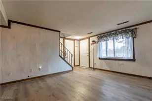 4529-4533 Camelot Cir, Uniontown, OH 44685 - Photo 19