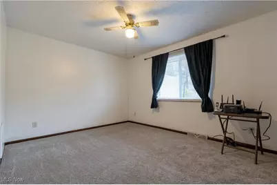 4529-4533 Camelot Circle, Uniontown, OH 44685 - Photo 9