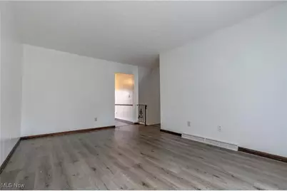 4529-4533 Camelot Circle, Uniontown, OH 44685 - Photo 13