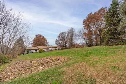 4529-4533 Camelot Circle, Uniontown, OH 44685 - Photo 25