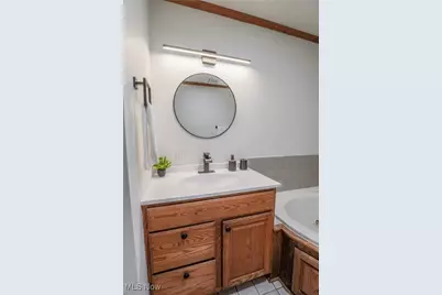 2622 Howenstine Drive SE, East Sparta, OH 44626 - Photo 17