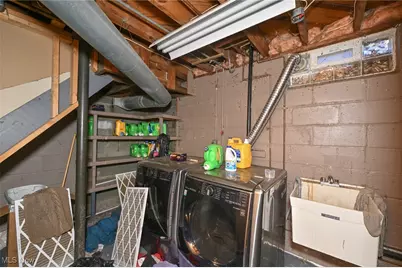 639 Chester Avenue, Akron, OH 44314 - Photo 15