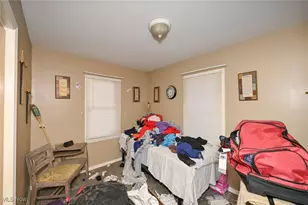 639 Chester Ave, Akron, OH 44314 - Photo 11