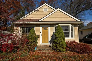 639 Chester Ave, Akron, OH 44314 - Photo 1