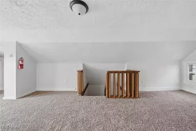 606 Brown Street, Akron, OH 44311 - Photo 21