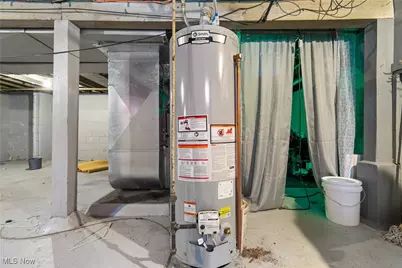 696 Merton Avenue, Akron, OH 44306 - Photo 19