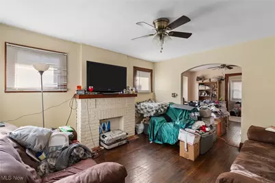 696 Merton Avenue, Akron, OH 44306 - Photo 5