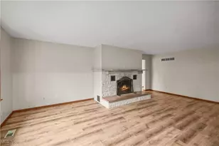 59 Sunset Dr, Shelby, OH 44875 - Photo 3