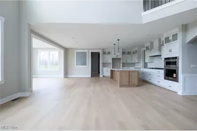 32584 Royal Troon Drive, Avon Lake, OH 44012 - Photo 9