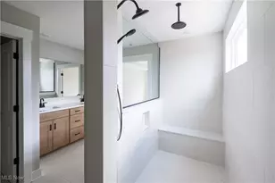 32584 Royal Troon Dr, Avon Lake, OH 44012 - Photo 19