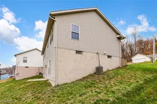 622 Elm St, Millersburg, OH 44654 - Photo 37