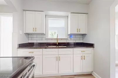 2717 Cleveland Avenue, Steubenville, OH 43952 - Photo 15