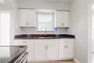 2717 Cleveland Ave, Steubenville, OH 43952 - Photo 15