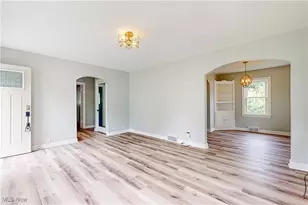 2717 Cleveland Ave, Steubenville, OH 43952 - Photo 9