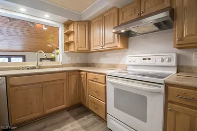 4223 Kirtland Road, Willoughby, OH 44094 - Photo 11