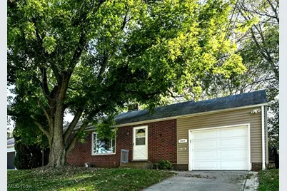 3822 Westview Avenue NW, Canton, OH 44709 - Photo 1