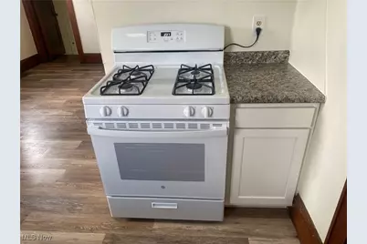 93 NW 22nd Street NW, Barberton, OH 44203 - Photo 17