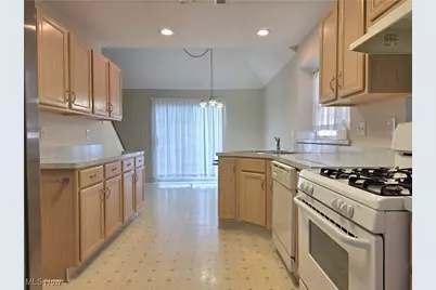 3522 Castaway Cove, Aurora, OH 44202 - Photo 9