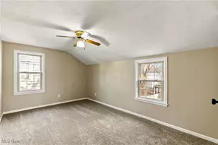 2577 Hawthorne Rd, Cuyahoga Falls, OH 44221 - Photo 19