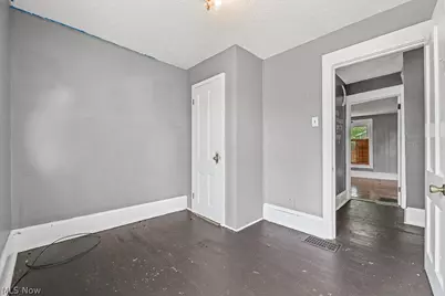 955 E Summit Street, Alliance, OH 44601 - Photo 17
