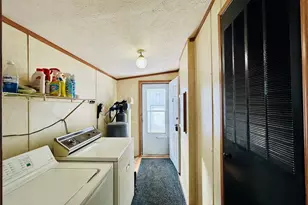 10481 Knowlton Rd, Garrettsville, OH 44231 - Photo 23