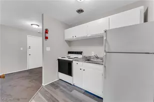 1415 Wyandotte Ave, Oakwood, OH 44107 - Photo 9