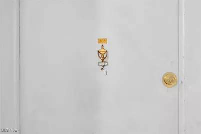 1415 Wyandotte Avenue #305, Oakwood, OH 44107 - Photo 3