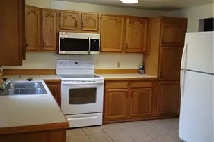 6218 Maxwell Dr, Madison, OH 44057 - Photo 7