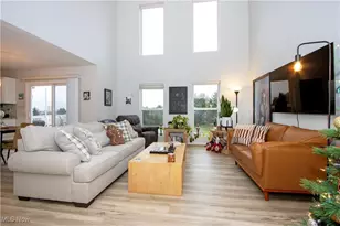 6473 Saint Leger Avenue Northeast, Canton, OH 44721 - Photo 11