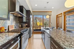 18828 Sloane Ave, Oakwood, OH 44107 - Photo 13