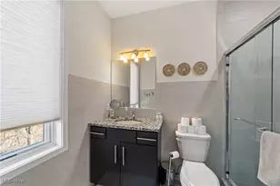 18828 Sloane Ave, Oakwood, OH 44107 - Photo 27