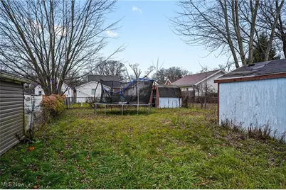 110 S Maryland Avenue, Youngstown, OH 44509 - Photo 23