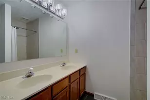 6116 N Barnes Road N, Vermilion, OH 44089 - Photo 25