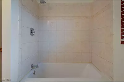 6116 N Barnes Road N, Vermilion, OH 44089 - Photo 33