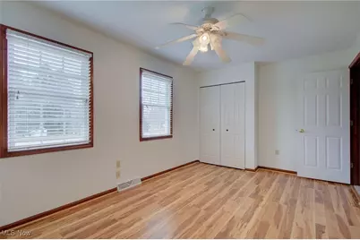 6116 N Barnes Road N, Vermilion, OH 44089 - Photo 27