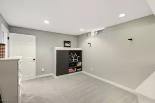 324 Troubadour Dr, Northfield, OH 44067 - Photo 45