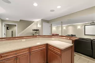 324 Troubadour Dr, Northfield, OH 44067 - Photo 39