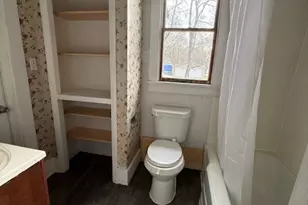 559 E Perry St, Salem, OH 44460 - Photo 9