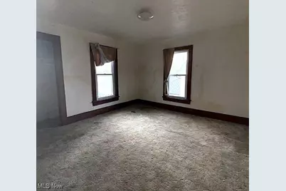 559 E Perry Street, Salem, OH 44460 - Photo 13