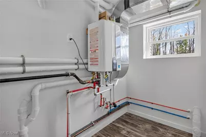 12005 Auburn Road, Chardon, OH 44024 - Photo 31