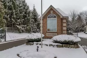 11 Hunters Woods Blvd, Canfield, OH 44406 - Photo 17