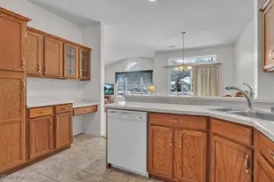 11 Hunters Woods Blvd, Canfield, OH 44406 - Photo 23