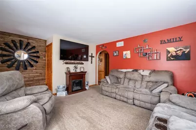 2307 Hamilton Avenue, Poland, OH 44514 - Photo 5