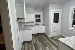 9003 Kempton Ave, Loveland, OH 44108 - Photo 7