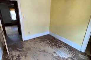 2137 12th St SW, Akron, OH 44314 - Photo 7